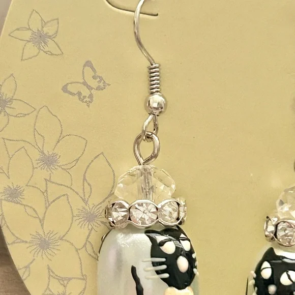 Hand Painted Black Cat Dangle Earrings Rhinestone Crystal - Picture 4 of 5